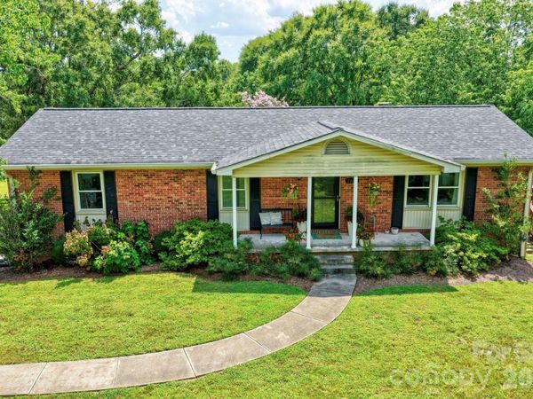 7220 Pharr Mill Road, Harrisburg, NC 28075