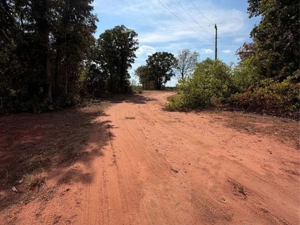 12930 Deer Drive, Luther, OK 73054