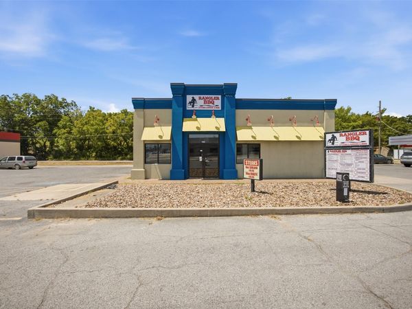 205 S Main Street , McAlester, OK 74501