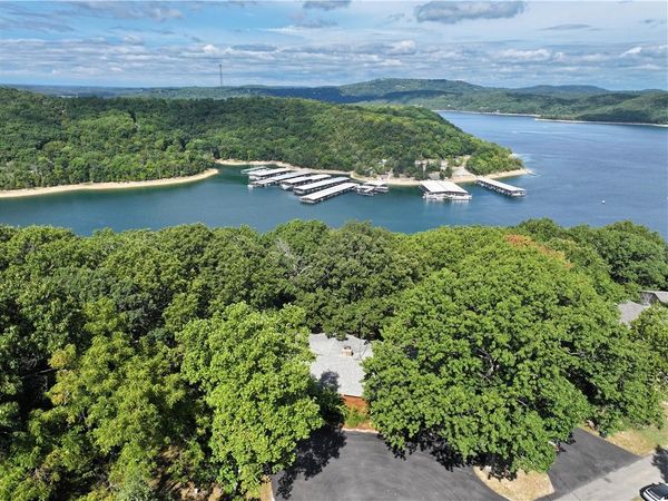 259 Ridge Road , Eureka Springs, AR 72631