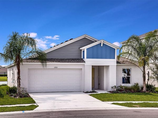 36644 THORNHEDGE DRIVE , ZEPHYRHILLS, FL 33541