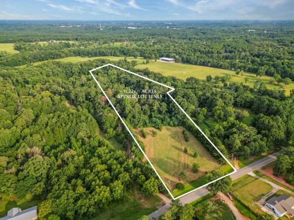 2045 Cleveland Road, Bogart, GA 30622