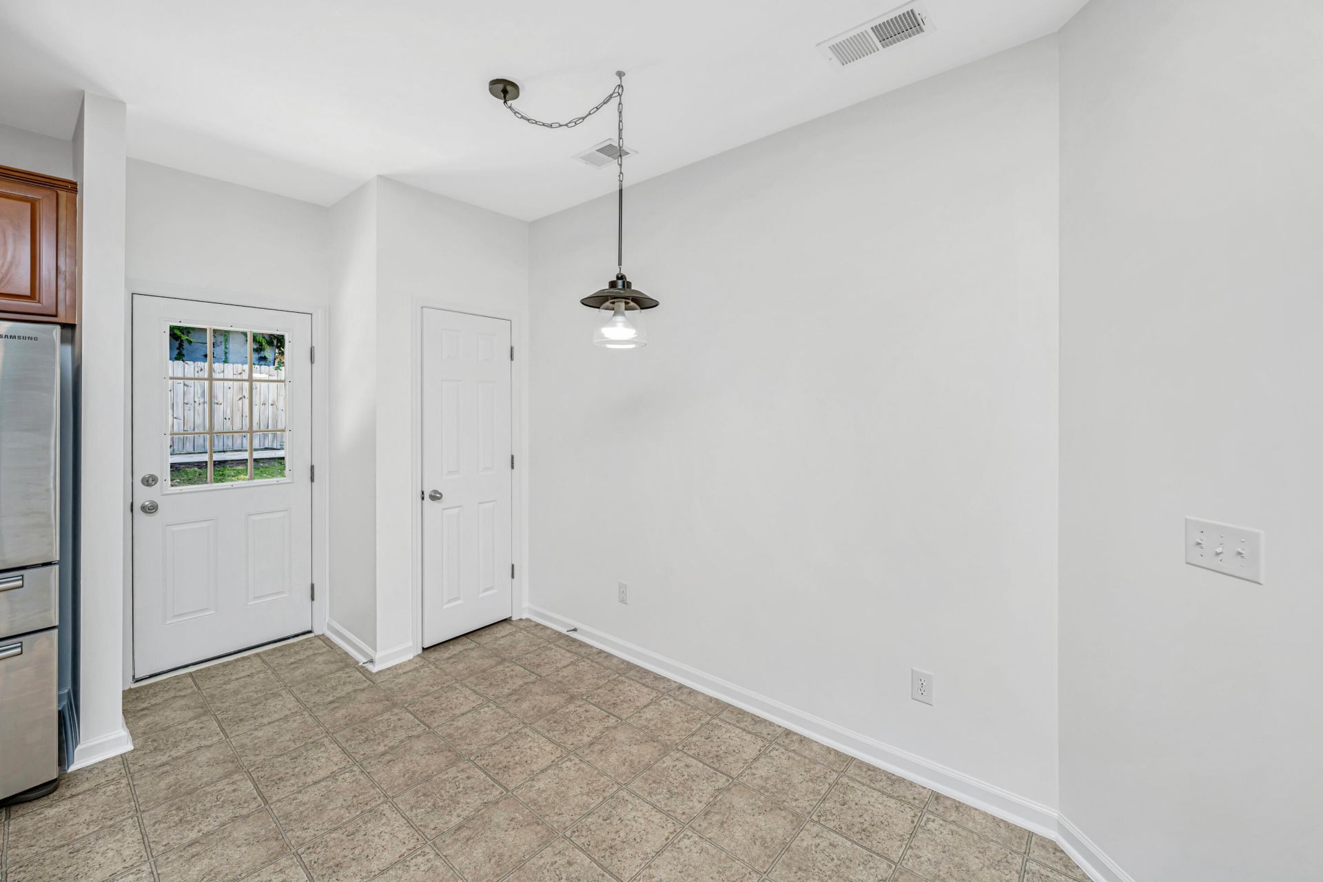 1223 Beck Drive Photo 17
