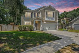 1223 Beck Drive photo 4