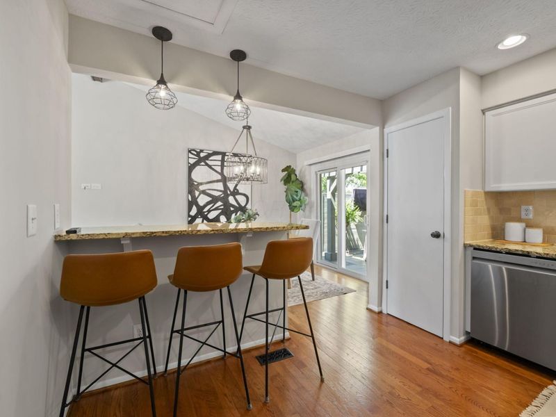 3700 Mountshannon Road, Columbus, OH 43221 Photo 9