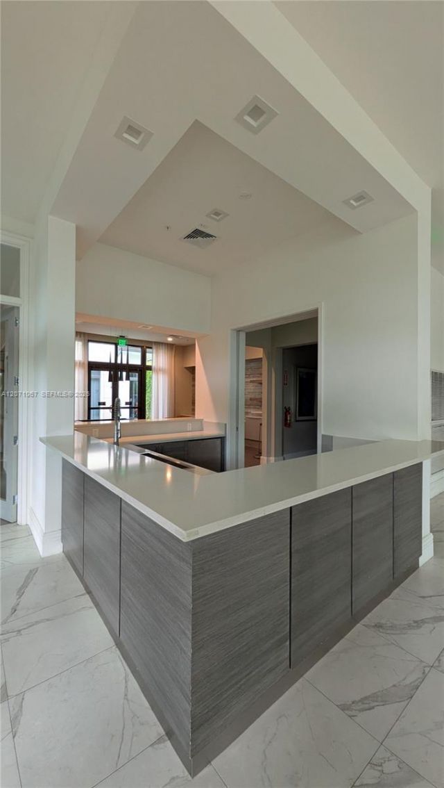 8001 NW 41st St, Unit F-204, Doral, FL 33166 Photo
