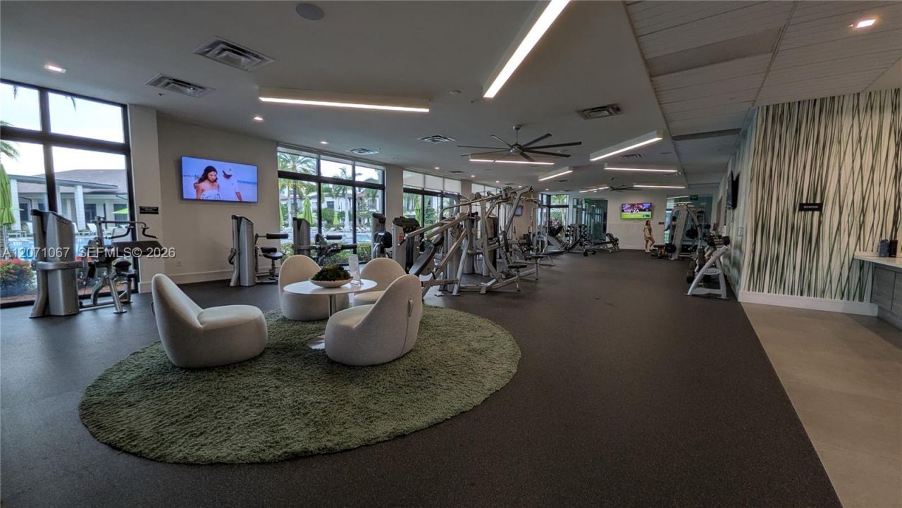 8001 NW 41st St, Unit F-204, Doral, FL 33166 Photo