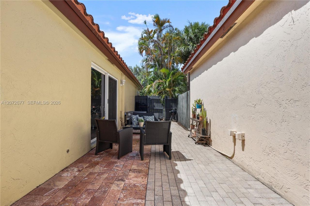 4991 NW 54th St , Coconut Creek, FL 33073 Photo