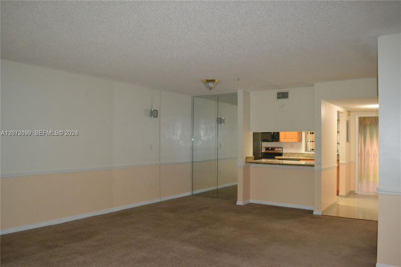 8601 NW 34th Pl , Unit A208, Sunrise, FL 33351 Photo