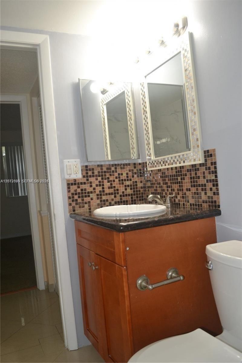 8601 NW 34th Pl , Unit A208, Sunrise, FL 33351 Photo