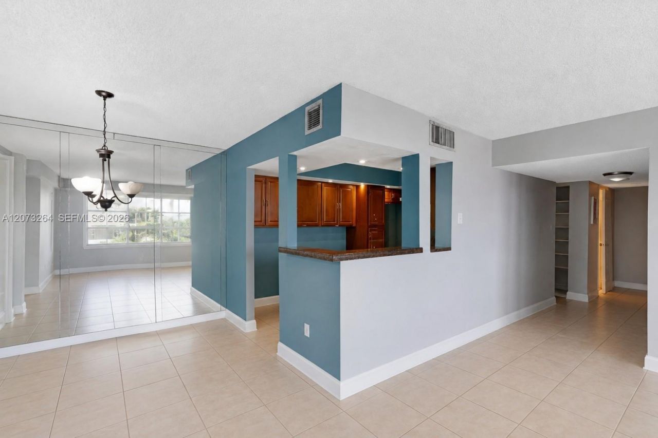 7051 Environ Blvd , Unit 432, Lauderhill, FL 33319 Photo