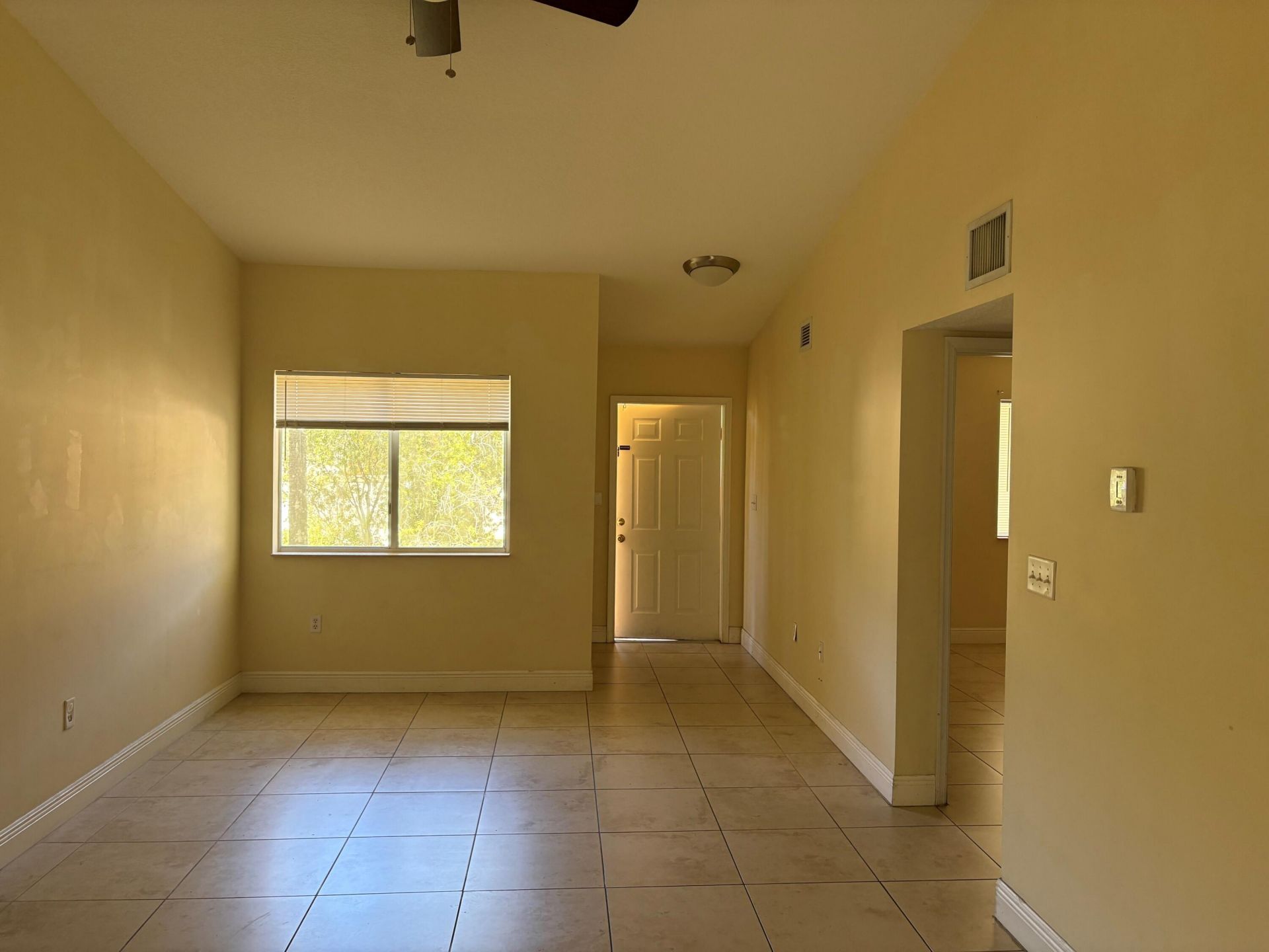 6235 SW 47th Manor, Unit 202, Davie, FL 33314 Photo