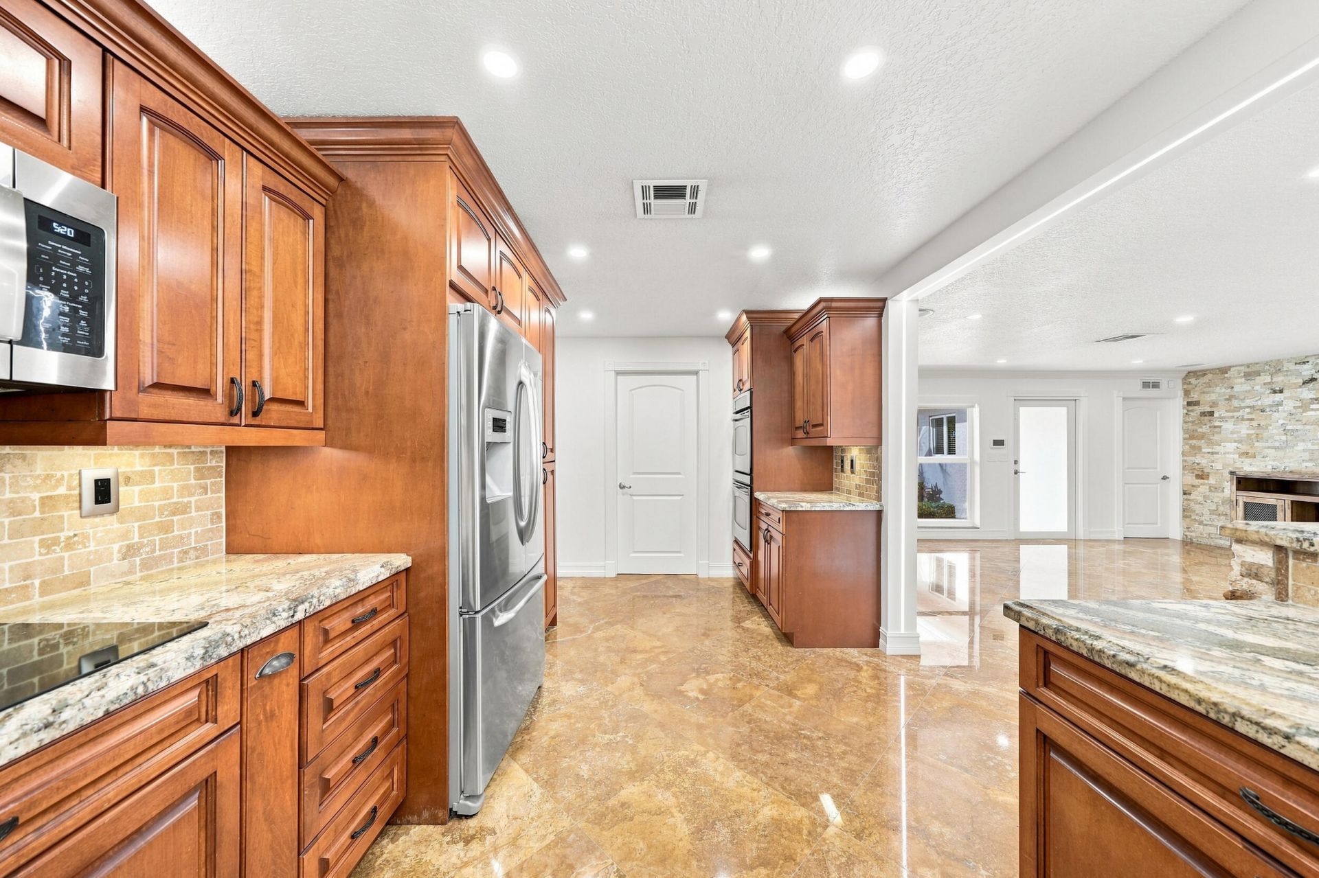 2010 NE 31st Street, Lighthouse Point, FL 33064 Photo