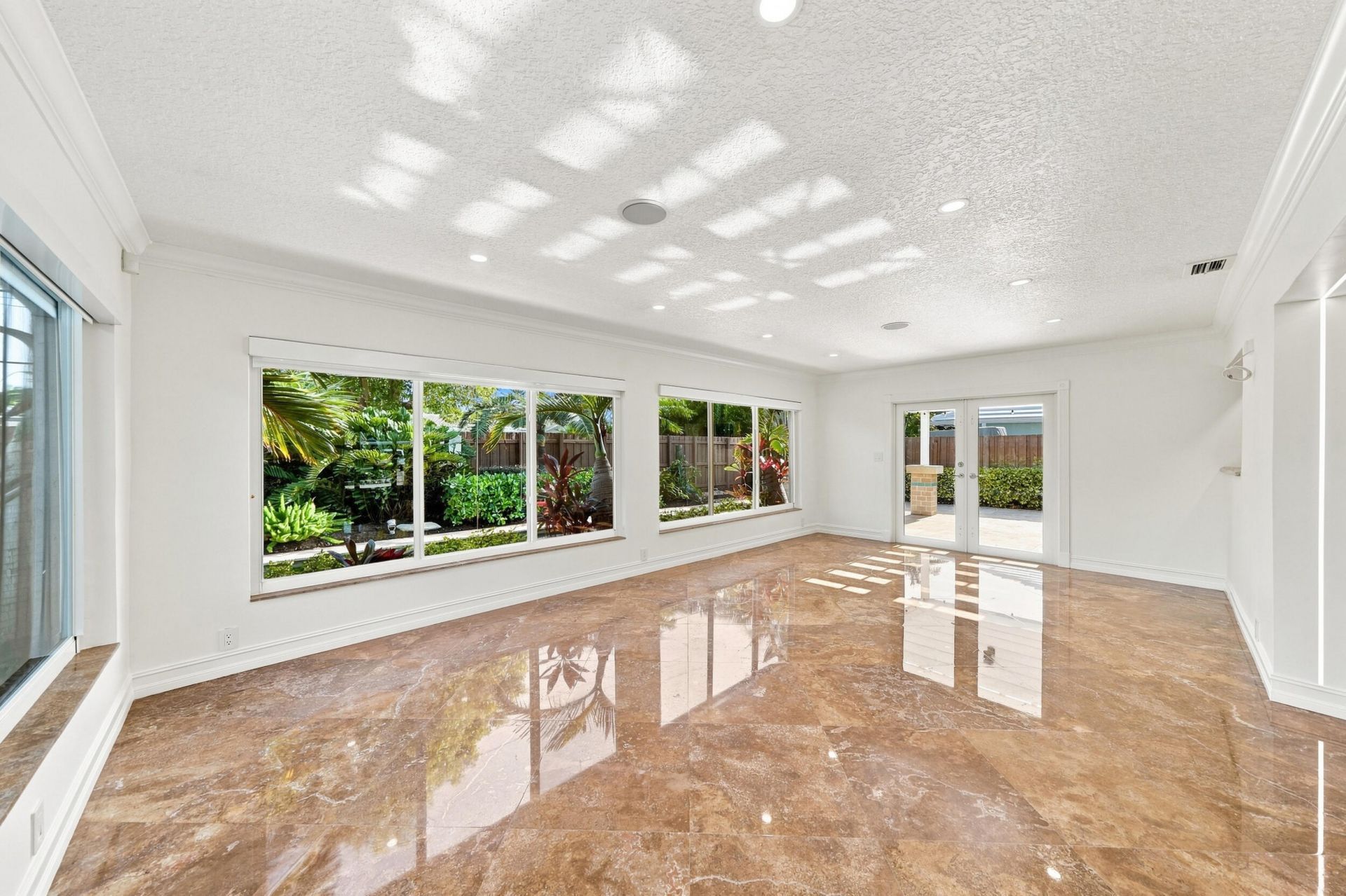 2010 NE 31st Street, Lighthouse Point, FL 33064 Photo