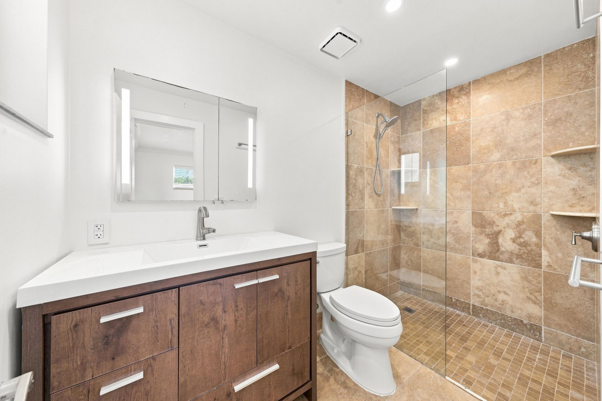2010 NE 31st Street, Lighthouse Point, FL 33064 Photo