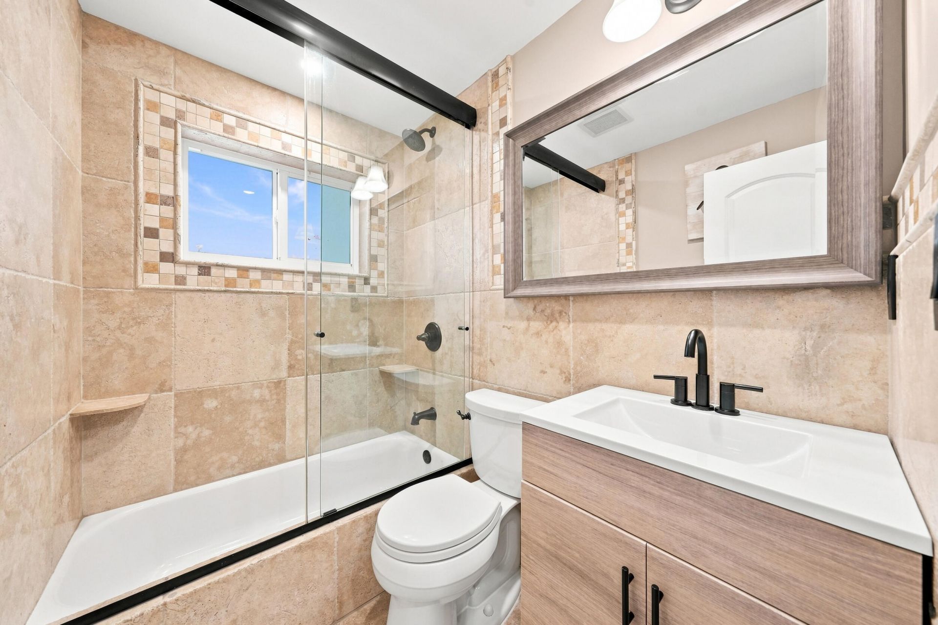 2010 NE 31st Street, Lighthouse Point, FL 33064 Photo