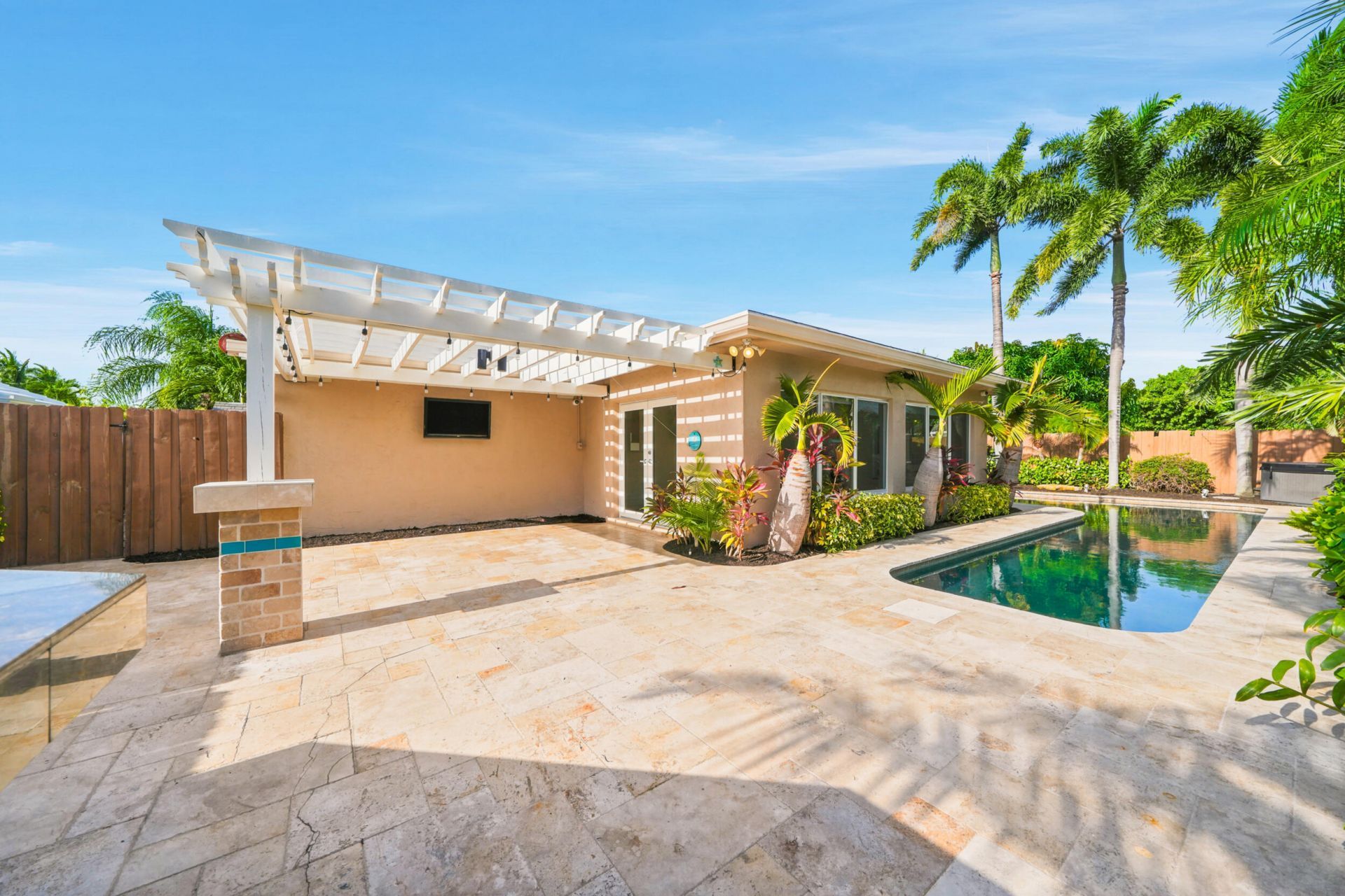 2010 NE 31st Street, Lighthouse Point, FL 33064 Photo
