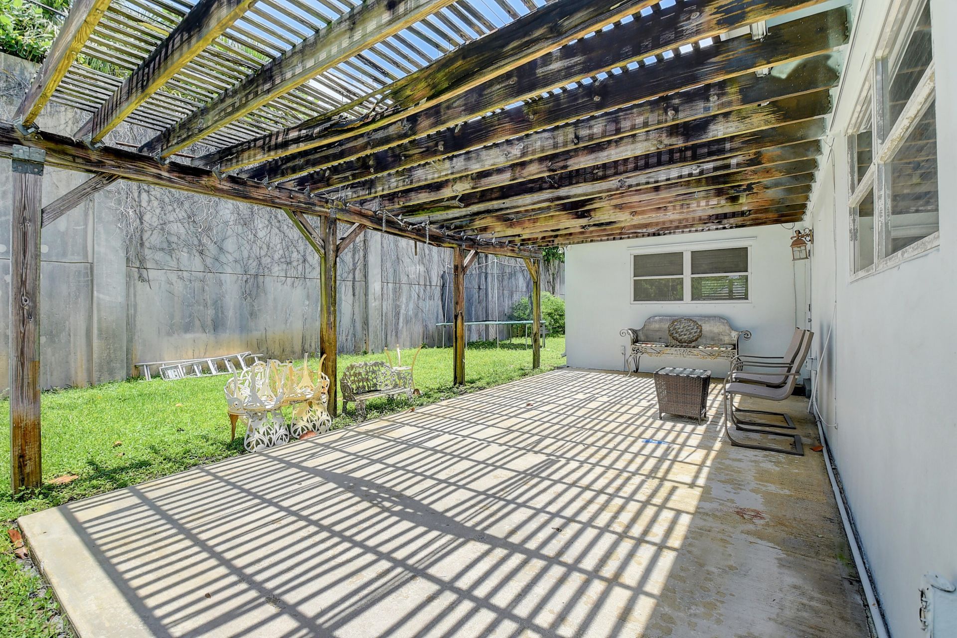 2815 SW 9th Street, Boynton Beach, FL 33435 Photo