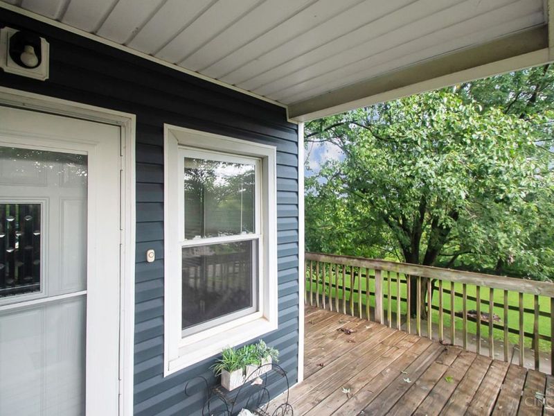 8141 Lesourdsville West Chester Road, West Chester, OH 45069 Photo 2