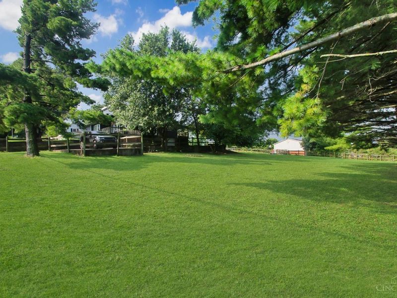 8141 Lesourdsville West Chester Road, West Chester, OH 45069 Photo 46
