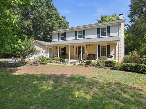 4604 Emmacyn Drive , Summerfield, NC 27358
