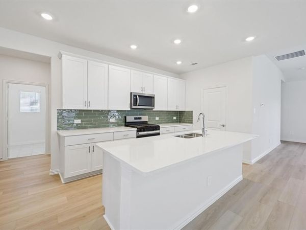 2119 Longchamp Lane, Seagoville, TX 75159