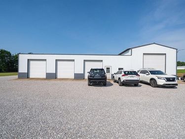 12107 State Route 81, Sacramento, KY 42372