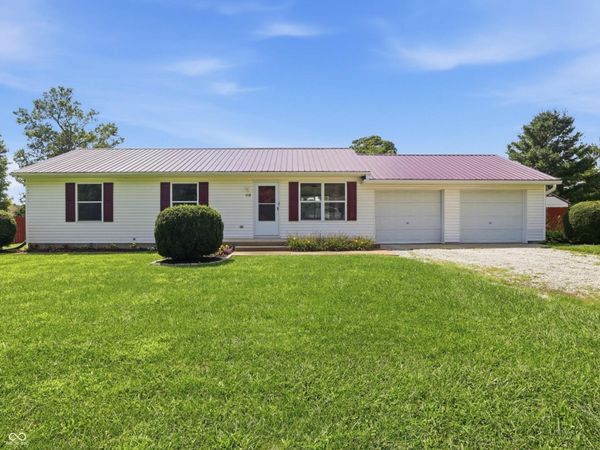 118 S Jackson Street , Waveland, IN 47989