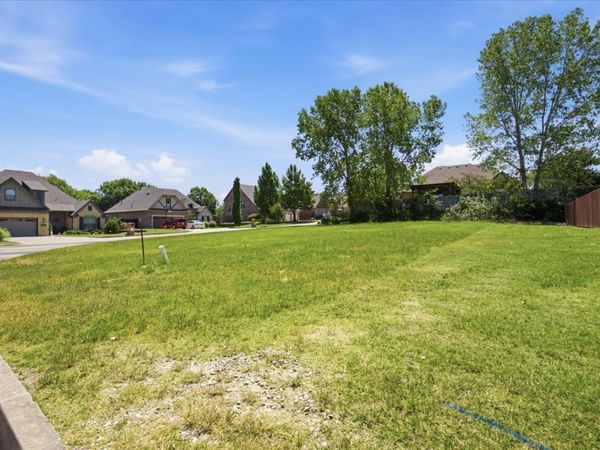 Magnolia Drive , Ada, OK 74820