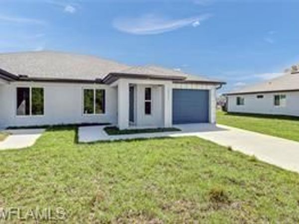 2215 Kenneth AVE S, LEHIGH ACRES, FL 33973