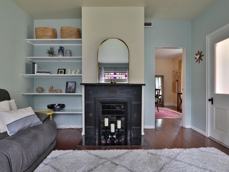 120 W Como Avenue, Columbus, OH 43202 Photo 12