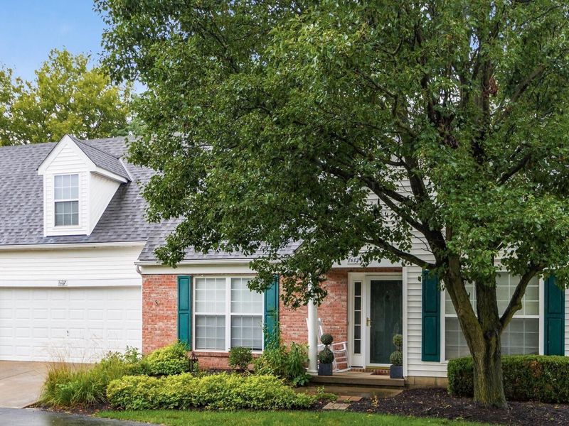 8687 Lazelle Commons Drive , Lewis Center, OH 43035 Photo 2