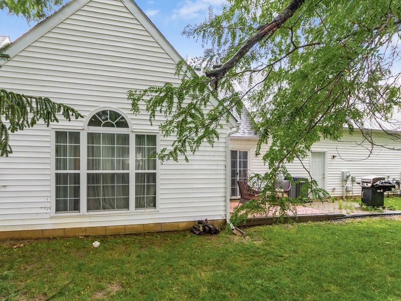 8687 Lazelle Commons Drive , Lewis Center, OH 43035 Photo 34