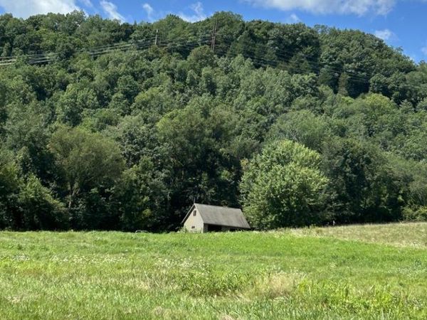 E810 Gilardi LANE, Genoa, WI 54632