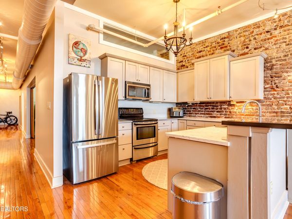 418 S Gay St, Knoxville, TN 37902