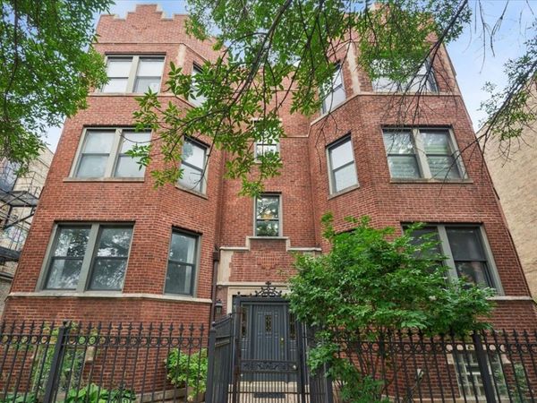 2716 N Sawyer Avenue , Unit 1B, Chicago, IL 60647