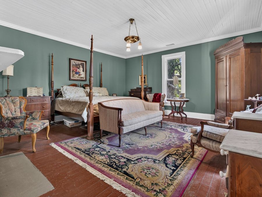 Property Image 37