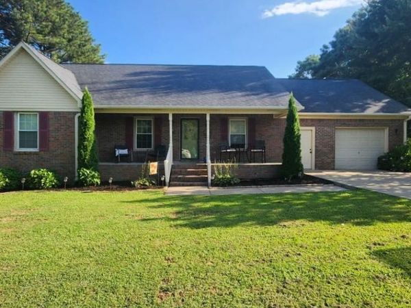 4023 Belle Orchard Dr , Fayetteville, TN 37334