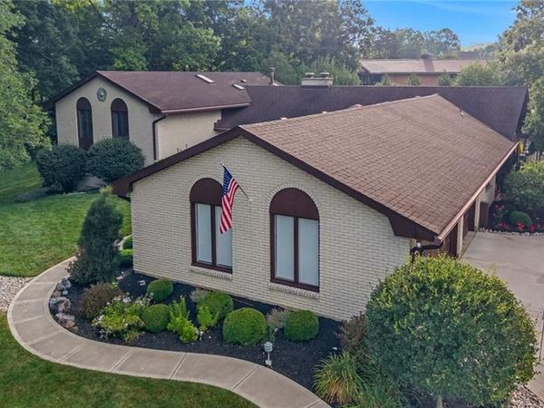 1995 Indian Head Road, Washington TWP, OH 45459