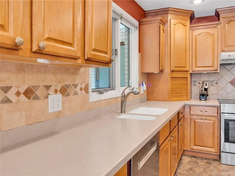 1995 Indian Head Road, Washington Township, OH 45459 Photo 18