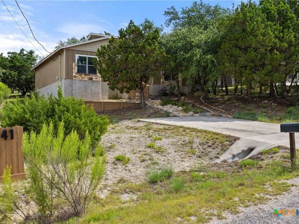 141 Cody Court , Canyon Lake, TX 78133