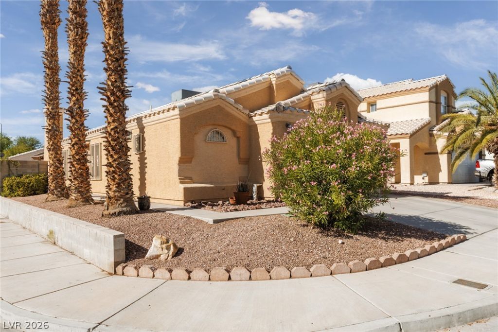 8301 Hydra Lane, Las Vegas, NV 89128 Main Photo