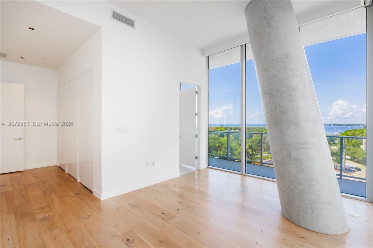 2675 S Bayshore Dr, Unit 602S, Miami, FL 33133 Photo