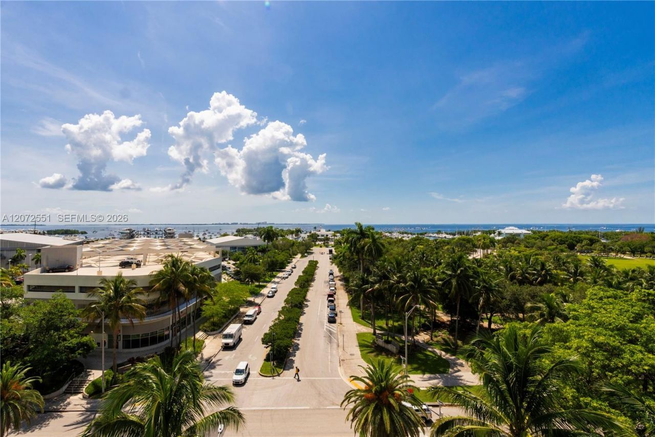 2675 S Bayshore Dr, Unit 602S, Miami, FL 33133 Photo