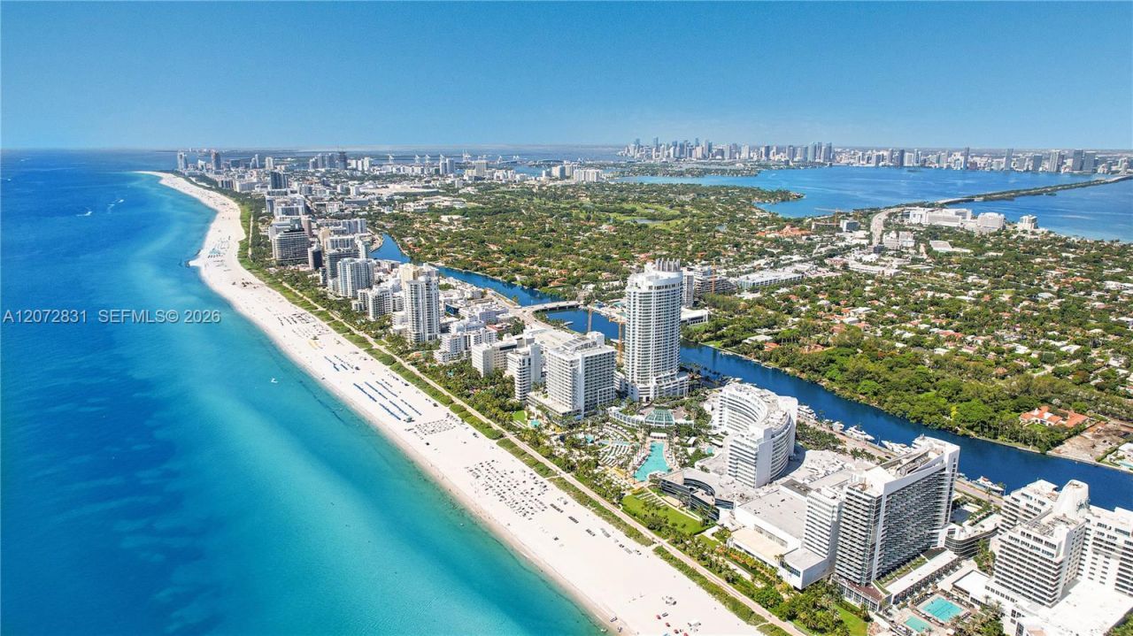 4401 Collins Ave , Unit 915, Miami Beach, FL 33140 Photo