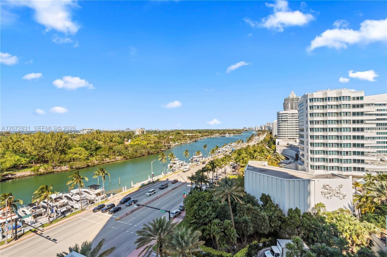 4401 Collins Ave , Unit 915, Miami Beach, FL 33140 Photo