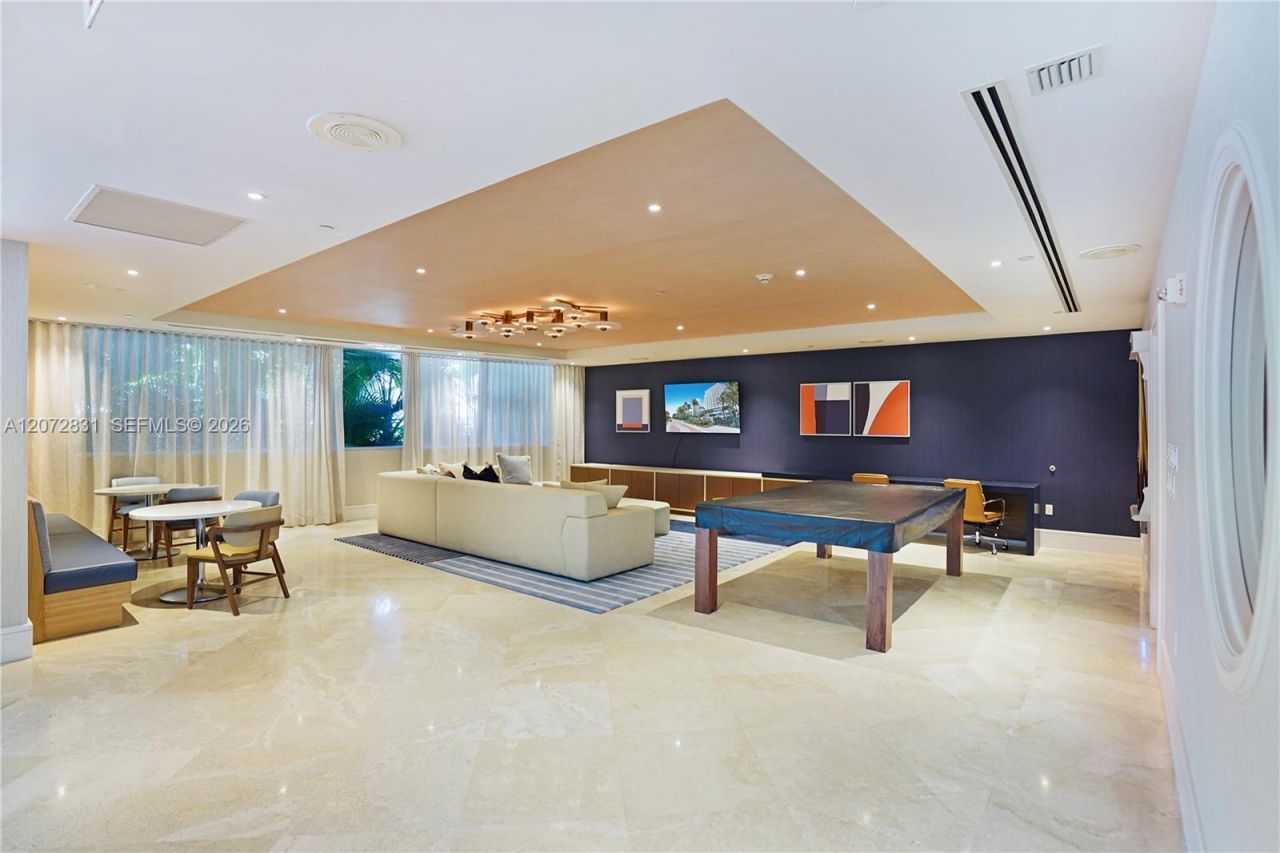 4401 Collins Ave , Unit 915, Miami Beach, FL 33140 Photo