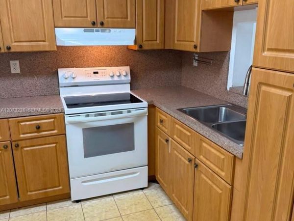 1830 SW 81st Ave, Unit 4211, North Lauderdale, FL 33068