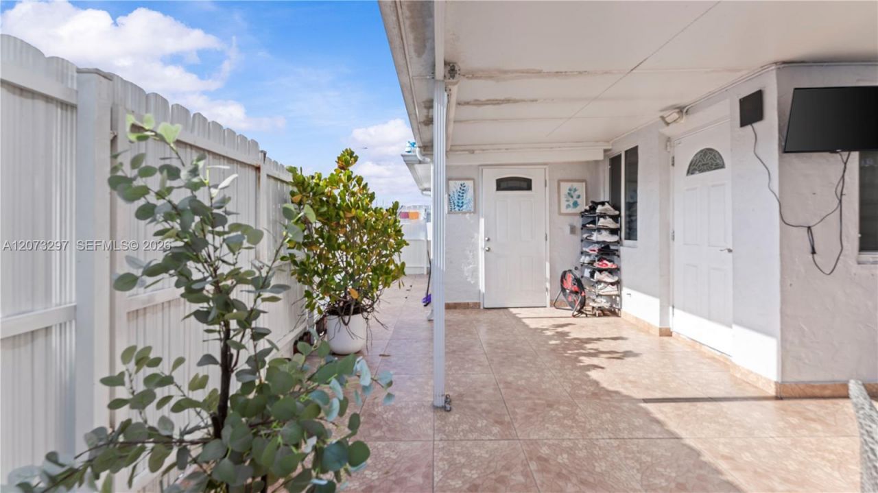 19300 NW 45th Ave, Miami Gardens, FL 33055 Photo