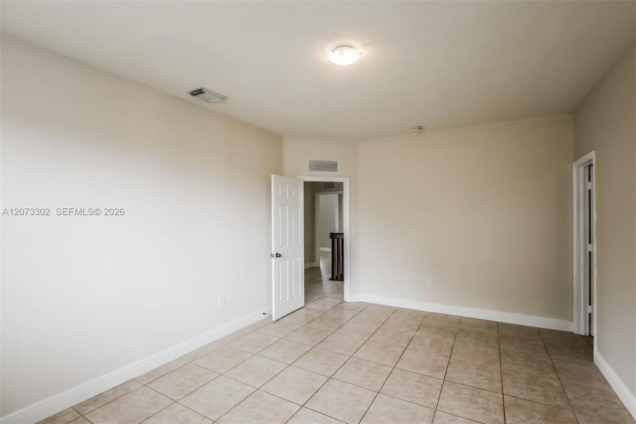 20365 SW 129th Ave Dr, Miami, FL 33177 Photo